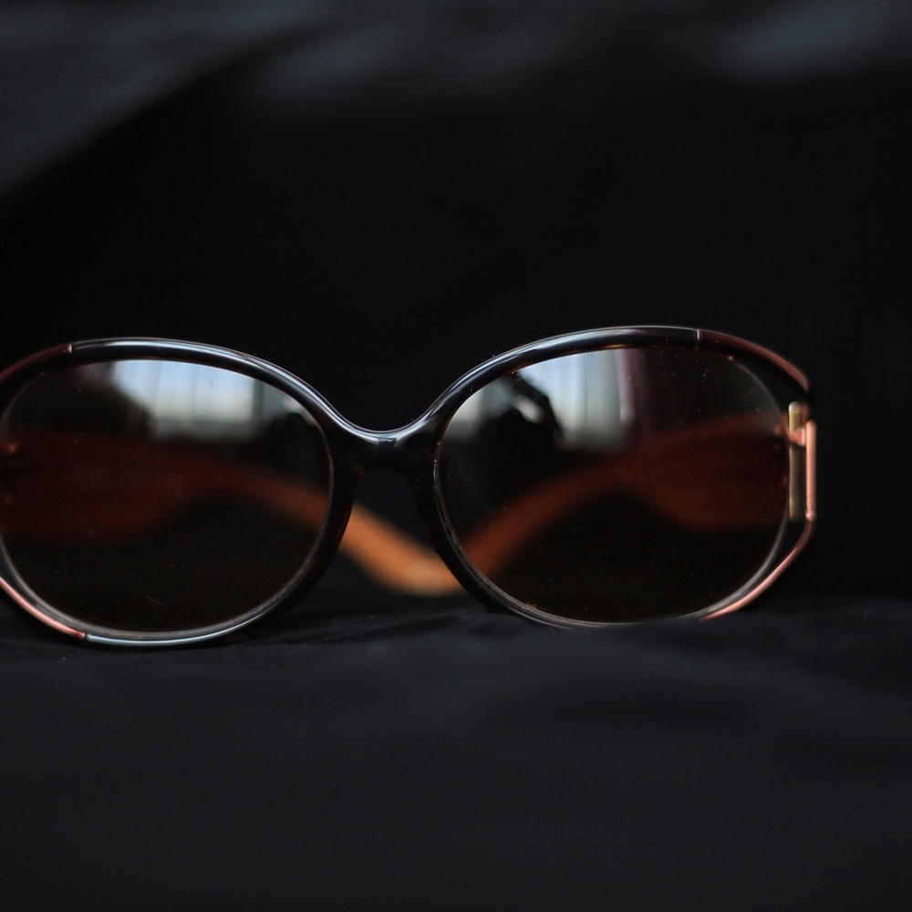 Coach sunglasses - Picture 2 of 4